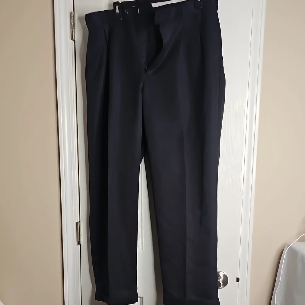 Perry Ellis America‎ Men's Navy Dress Pants 34 X 30 100% Polyester Soft Material